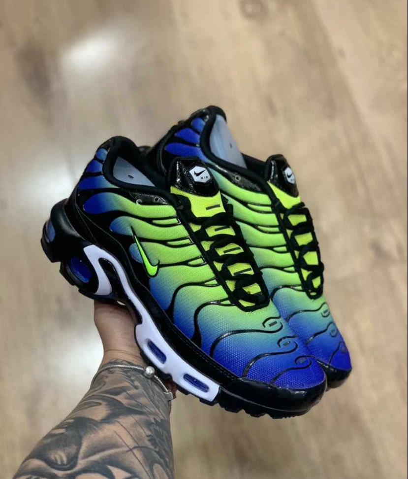 Tenis Nike Air Max Plus TN Racer Blue Volt